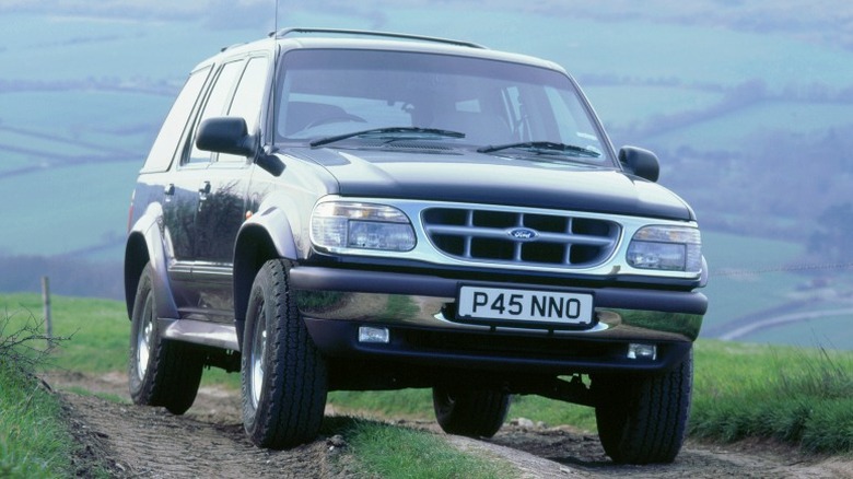 1996 Ford Explorer offroad