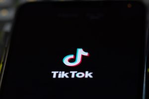Problems Compound for TikTok in The US