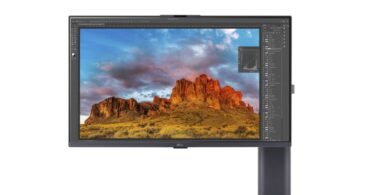 LG’s 4K monitor physically adjusts itself so you don’t have to