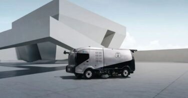 WeRide’s Unmanned Sanitation Trucks Begin Operation in Guangzhou