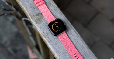 Fitbit users will need to sign in with a Google account starting in 2023