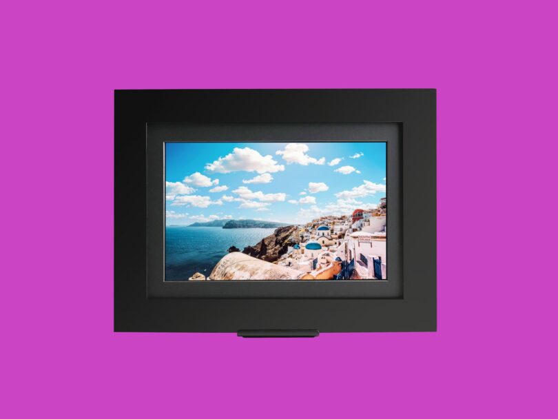 4 Best Digital Picture Frames for Sharing Photos (2022)