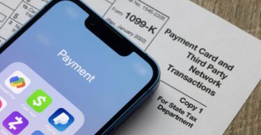 IRS Delays Venmo and PayPal Tax Increase by One Year