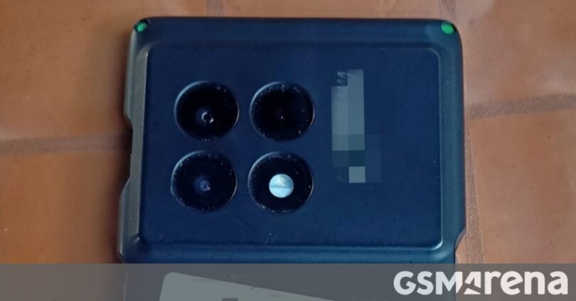 More photos of OnePlus 11R reveal screen, confirm overall design
