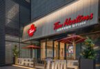 Tim Hortons Unveils Chinese Brand Name After Local Division Lists on Nasdaq
