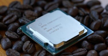 Update: Mysterious Intel patch released for almost every modern CPU