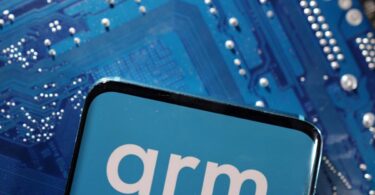 ARM’s latest CPUs push Android phone makers toward 64-bit only devices