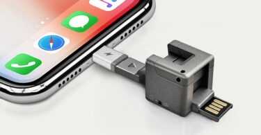 Carry fewer cables with this mobile keyring — now 37% off